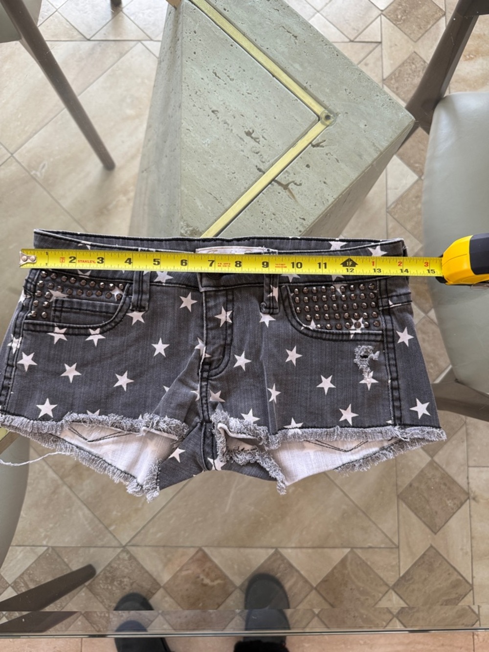 Frankie B. Star-Print Distressed Denim Shorts - Gray & White - Picture 6 of 7